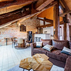 https://plongez-dans-lhistoire-le-refuge-medieval-centre-ville.hotels-rhonealpes.com